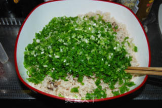 莲藕香菇猪肉饺子的做法步骤：7