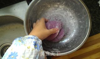 爱心紫薯馒头的做法步骤：1