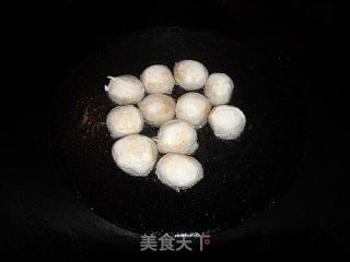 益母草肉丸汤的做法步骤：3