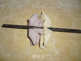 莲花馒头的做法步骤：7
