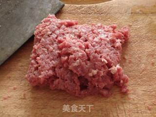 芹菜牛肉水饺的做法步骤：1