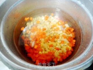 蘑菇玉米汤的做法步骤：3