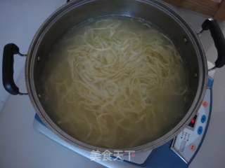 手擀面的做法步骤：14