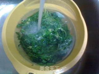 荠菜煎饺的做法步骤：3