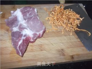 虫草花蒸瘦肉的做法步骤：1