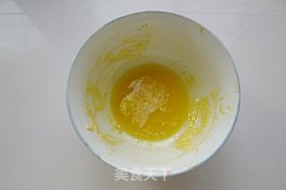 【蛋卷烤盘】葱香咸味蛋卷的做法步骤：2