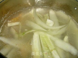 ［适宜夏季的清香汤肴］－－黄瓜皮蛋汤的做法步骤：8