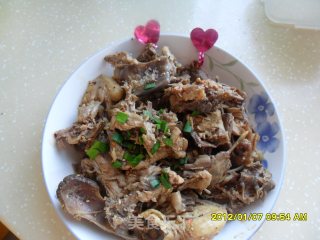 拌鸡架的做法步骤：4