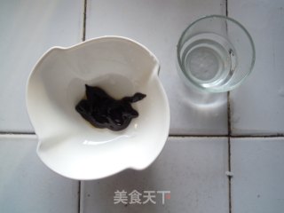 川菜美味の蒜苗回锅的做法步骤：5
