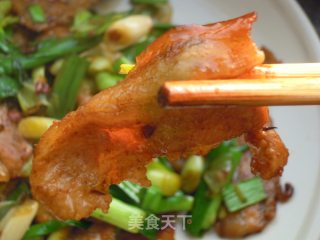 川菜美味の蒜苗回锅的做法步骤：12
