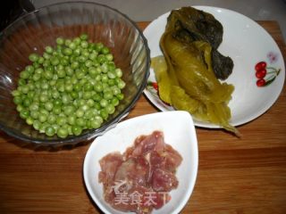 碗豆焖咸菜的做法步骤：2