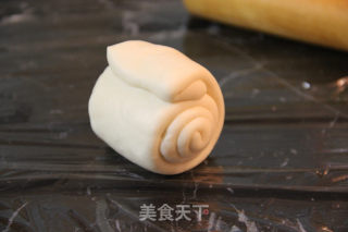 葱油鸡蛋饼的做法步骤：9