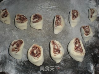 豆沙卷儿的做法步骤：12