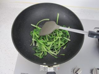 茄汁蛋卷的做法步骤：4