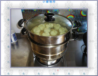 包子家族之香菇酱肉包的做法步骤：9