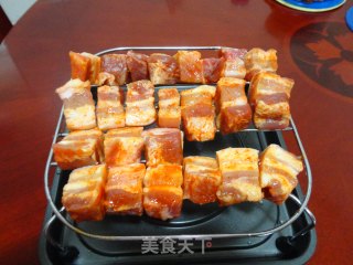 微波烤肉的做法步骤：1