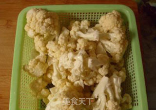 奶香椰汁花菜的做法步骤：1