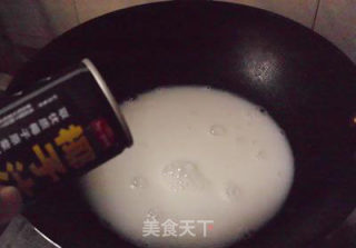 奶香椰汁花菜的做法步骤：3
