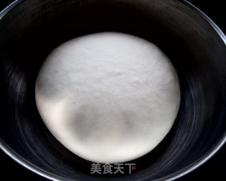 紫甘蓝菜肉水饺的做法步骤：1