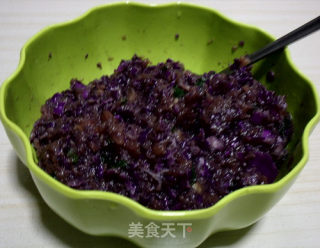 紫甘蓝菜肉水饺的做法步骤：4