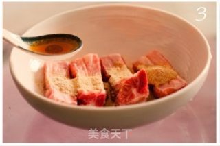 蜜汁排骨的做法步骤：3