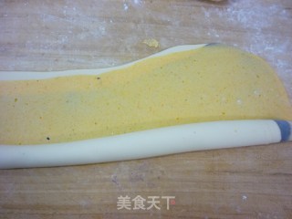 祥云花卷的做法步骤：8