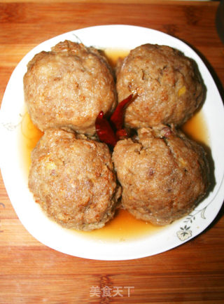 【让你吃得回味的肉肉】糯米什锦红烧狮子头的做法步骤：13