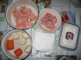 水晶虾饺的做法步骤：1