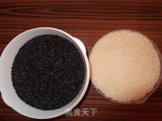 黑米饭的做法步骤：1