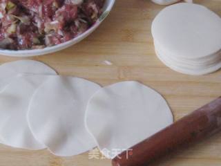 大葱羊肉水饺的做法步骤：8