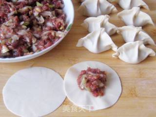 大葱羊肉水饺的做法步骤：9
