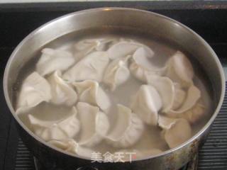 大葱羊肉水饺的做法步骤：10