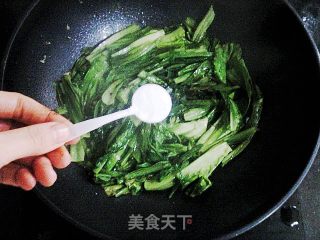 蒜蓉油麦菜的做法步骤：6