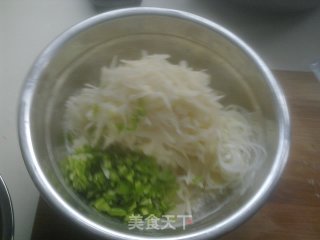 土豆饼的做法步骤：3