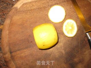 柠檬奶昔的做法步骤：2