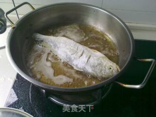 干煎黄花鱼的做法步骤：3