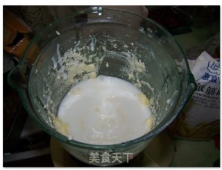 芝士蛋糕 （绝对不回缩）的做法步骤：2