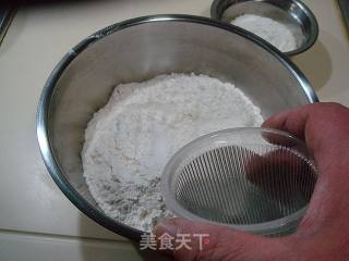 除夕守岁“全家福饺子”的做法步骤：1