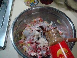 除夕守岁“全家福饺子”的做法步骤：6