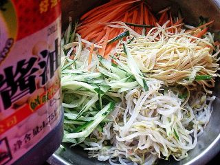 东北大拌菜的做法步骤：4