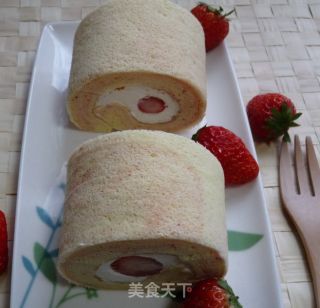 草莓蛋糕卷的做法步骤：15