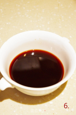 黑椒红酒烤羊排配蒜香面包的做法步骤：6