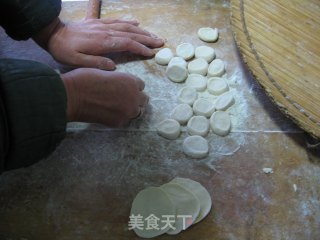 水饺的做法步骤：7