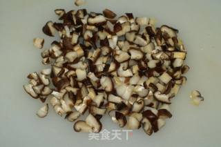 春节美食---香煎萝卜糕的做法步骤：3