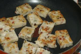 春节美食---香煎萝卜糕的做法步骤：12