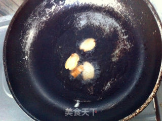 胡萝卜焖排骨的做法步骤：2