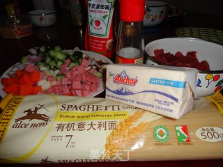 杂蔬牛肉意面的做法步骤：1