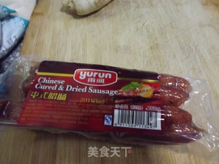 腊肠荷兰豆的做法步骤：1