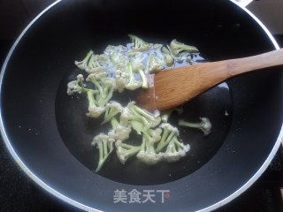 【肉皮变身鱿鱼卷】的做法步骤：7