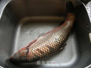 油爆青鱼片的做法步骤：1